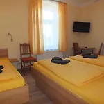 Am Elberadweg 3* ראדבול