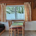 Konukevi Am Elberadweg 3*