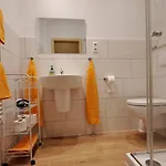 Am Elberadweg 3*