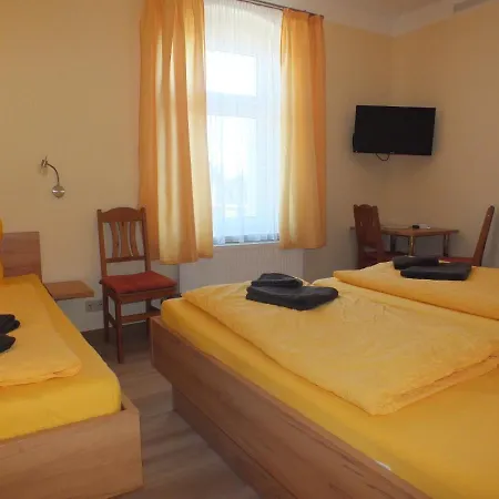 Am Elberadweg 3* ראדבול