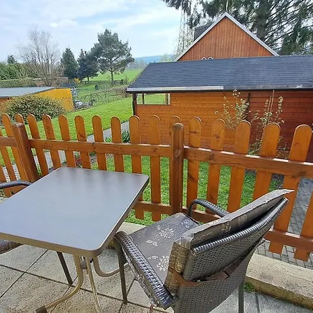 Am Elberadweg Guest house