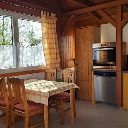 Am Elberadweg Гостевой дом Радебойль