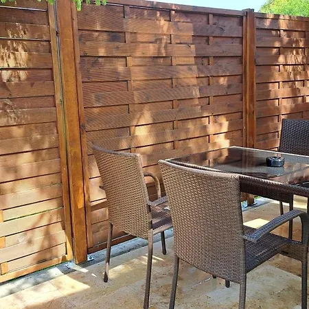 בית הארחה Am Elberadweg