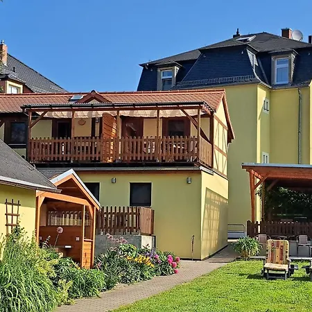 Гостевой дом Am Elberadweg 3*