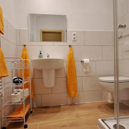 Am Elberadweg 3*