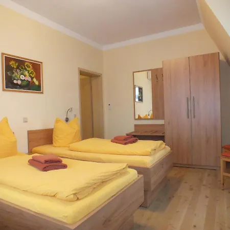 Pensjonat Am Elberadweg Radebeul