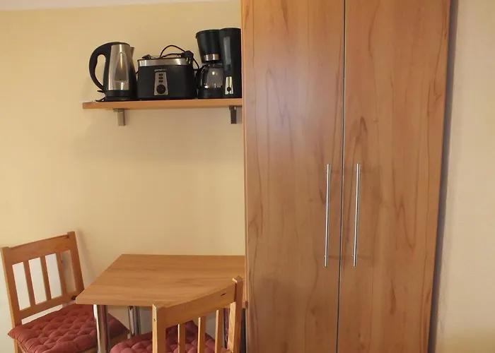 Am Elberadweg Guest house