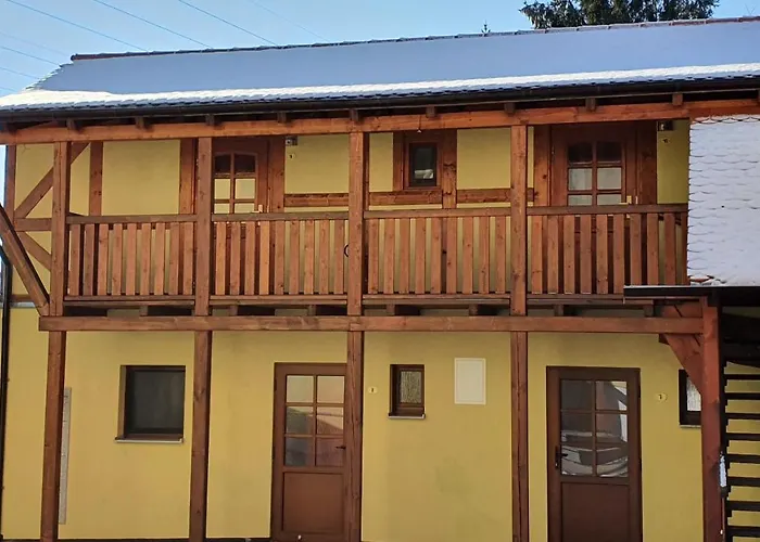 Am Elberadweg Guest house